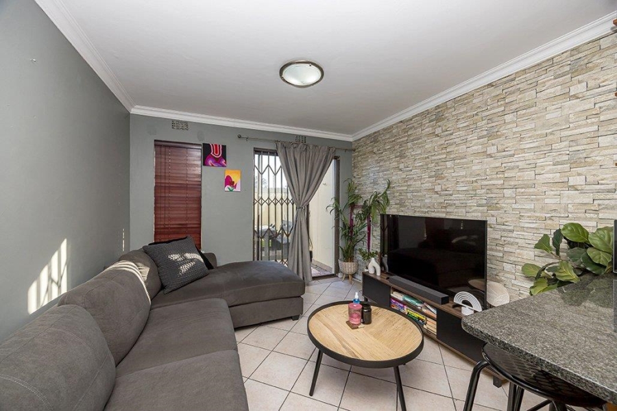 2 Bedroom Property for Sale in Klipkop Western Cape